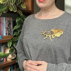 Vintage Herve Van der Straeten gold tone floral pin